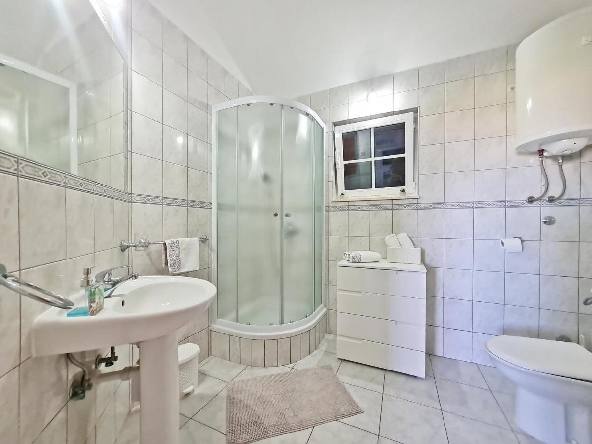 Apartment Ivana Borak Omiš Esterno foto