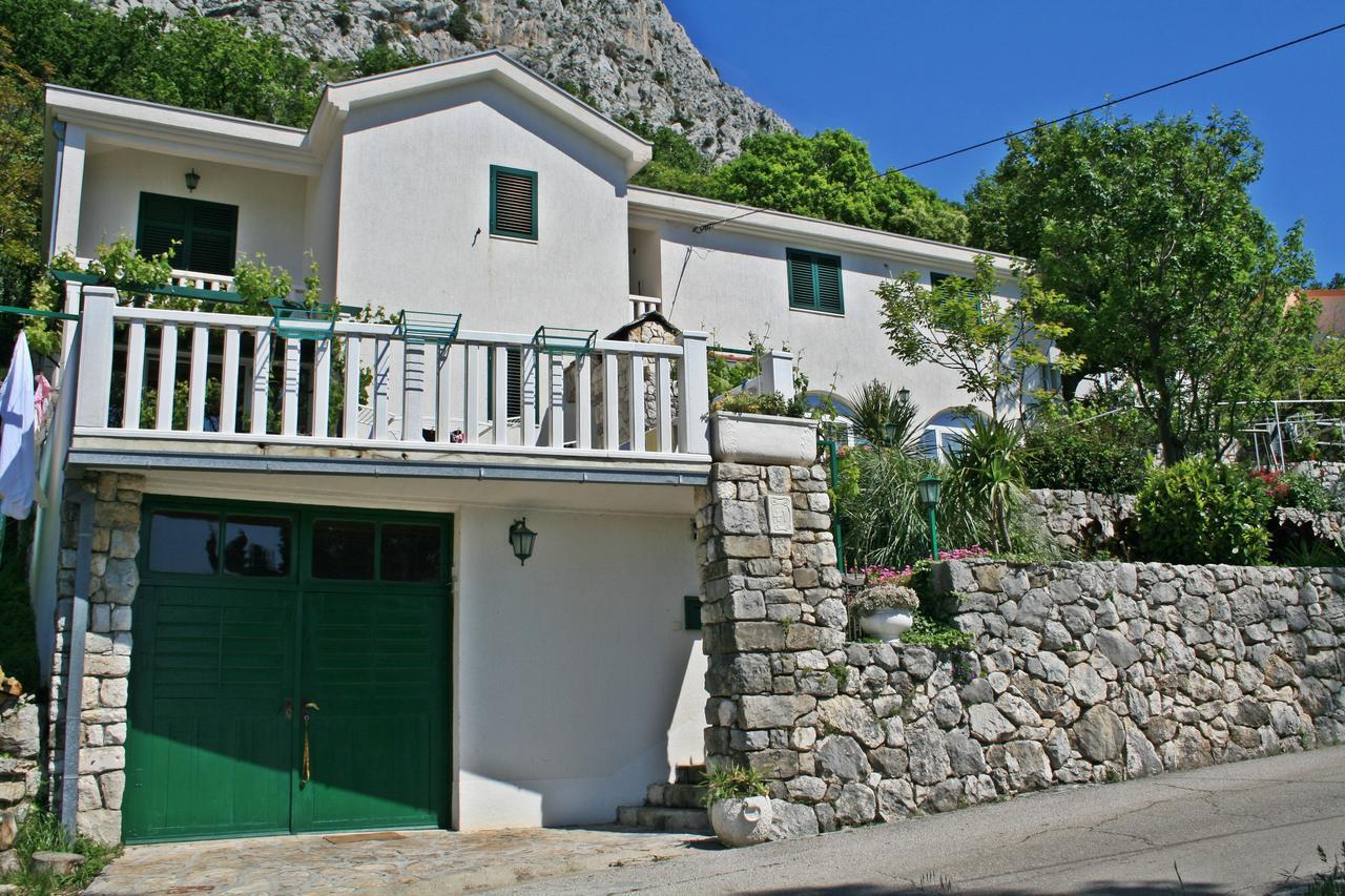 Apartment Ivana Borak Omiš Esterno foto