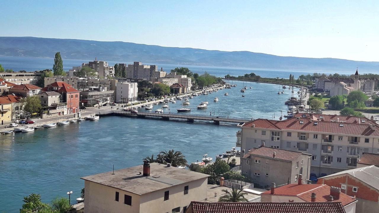 Apartment Ivana Borak Omiš Esterno foto
